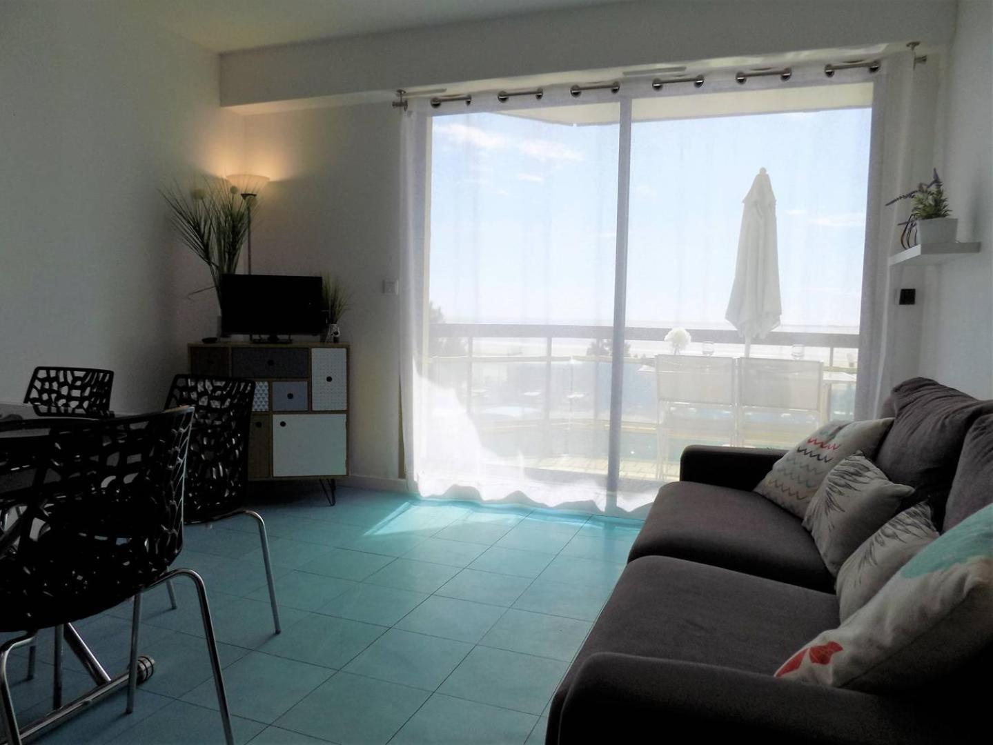 Saint Georges De Didonne - Pleine Vue Mer Pour Ce Studio Cabine Face A La Plage Екстер'єр фото