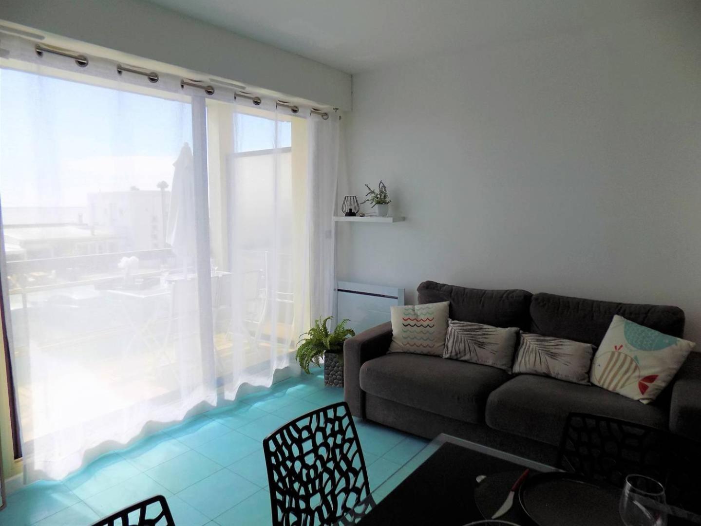 Saint Georges De Didonne - Pleine Vue Mer Pour Ce Studio Cabine Face A La Plage Екстер'єр фото